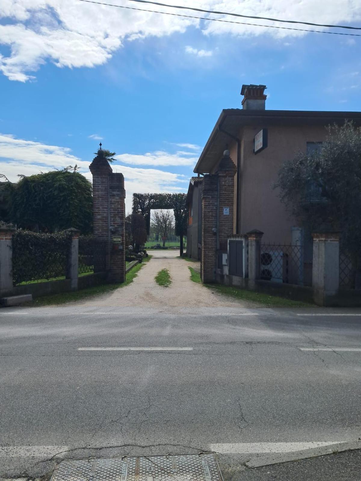 Albergo Armida Castenedolo Exterior foto